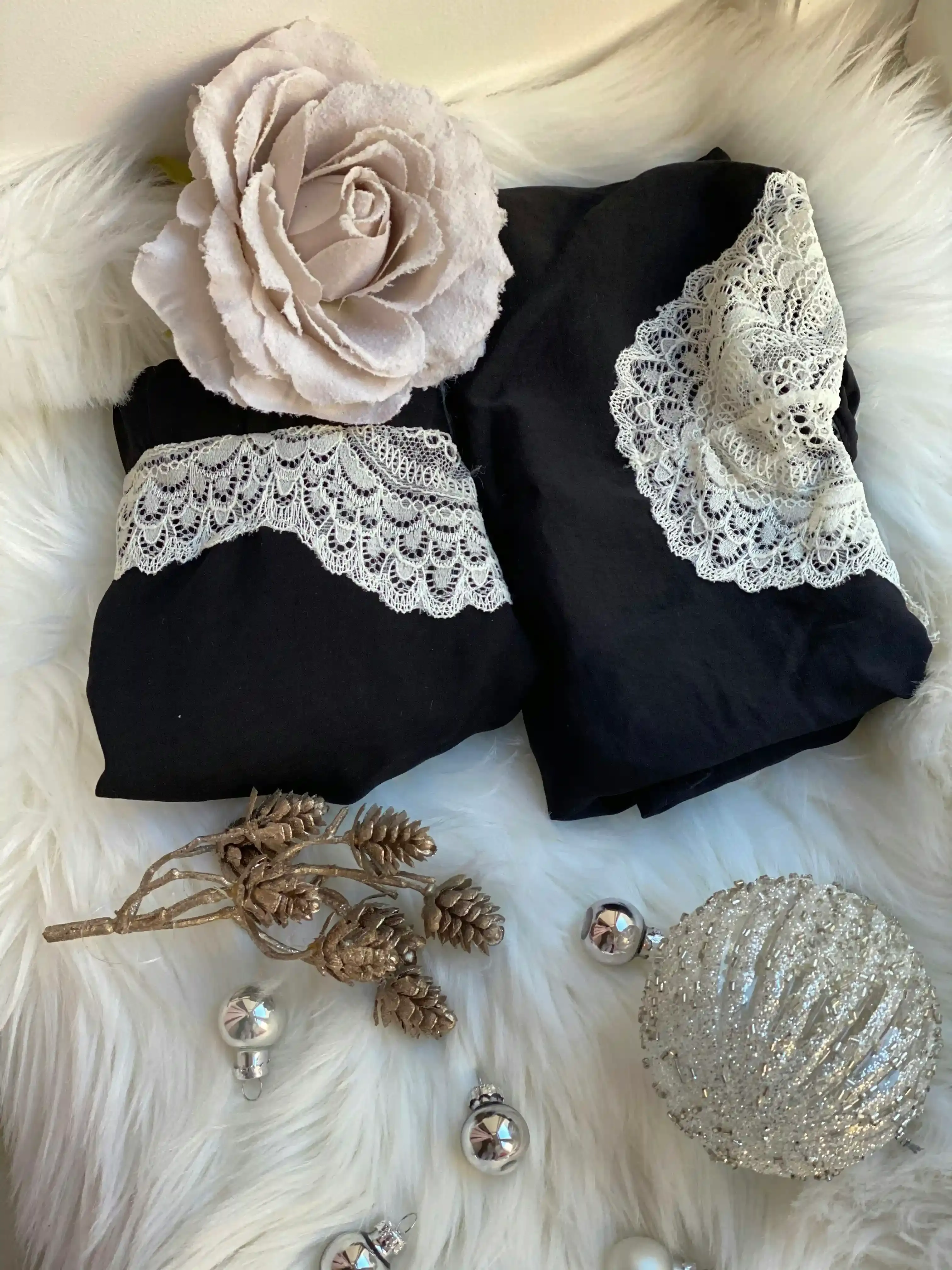 Accessorizing Your Women's Date Night Outfit
