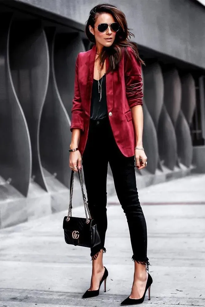 Finding Your Vibe: What Makes Trendy Date Night Outfits Work?
