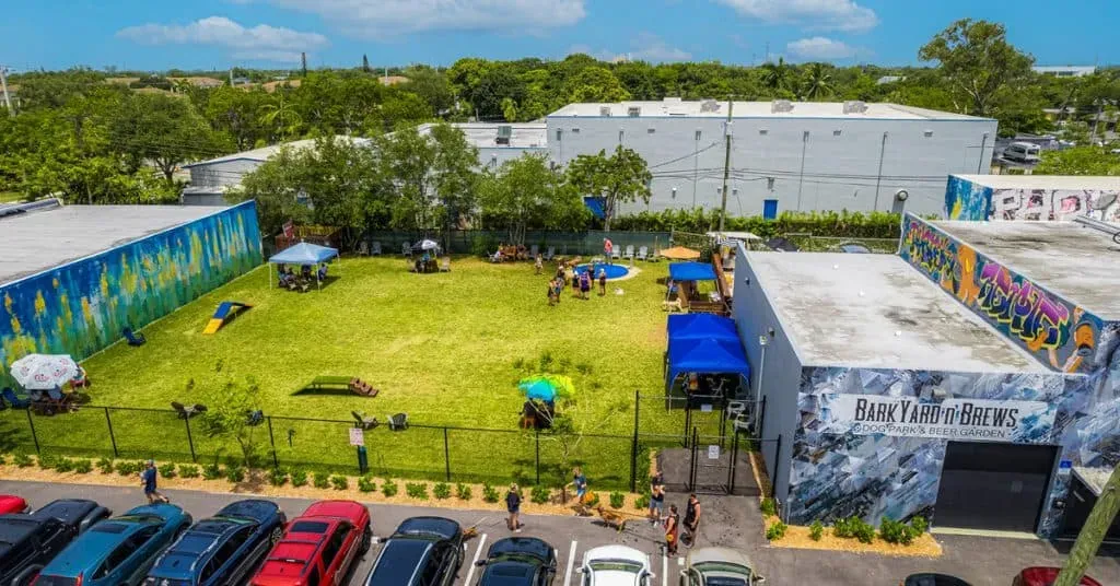 Kick Off Your Evening: Classic Date Night Ideas in Fort Lauderdale