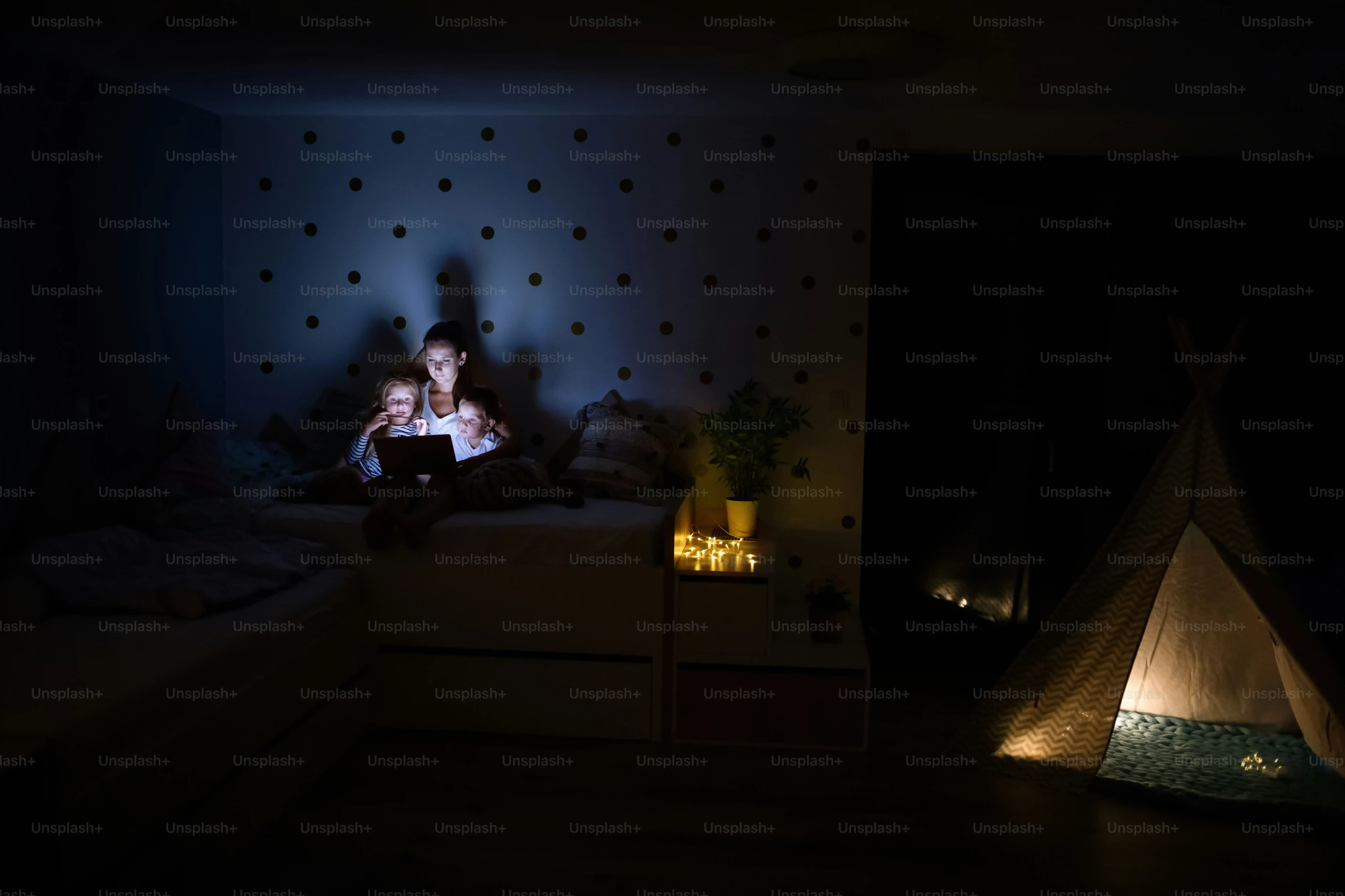 Making Indoor Date Nights At Home a Regular Thing