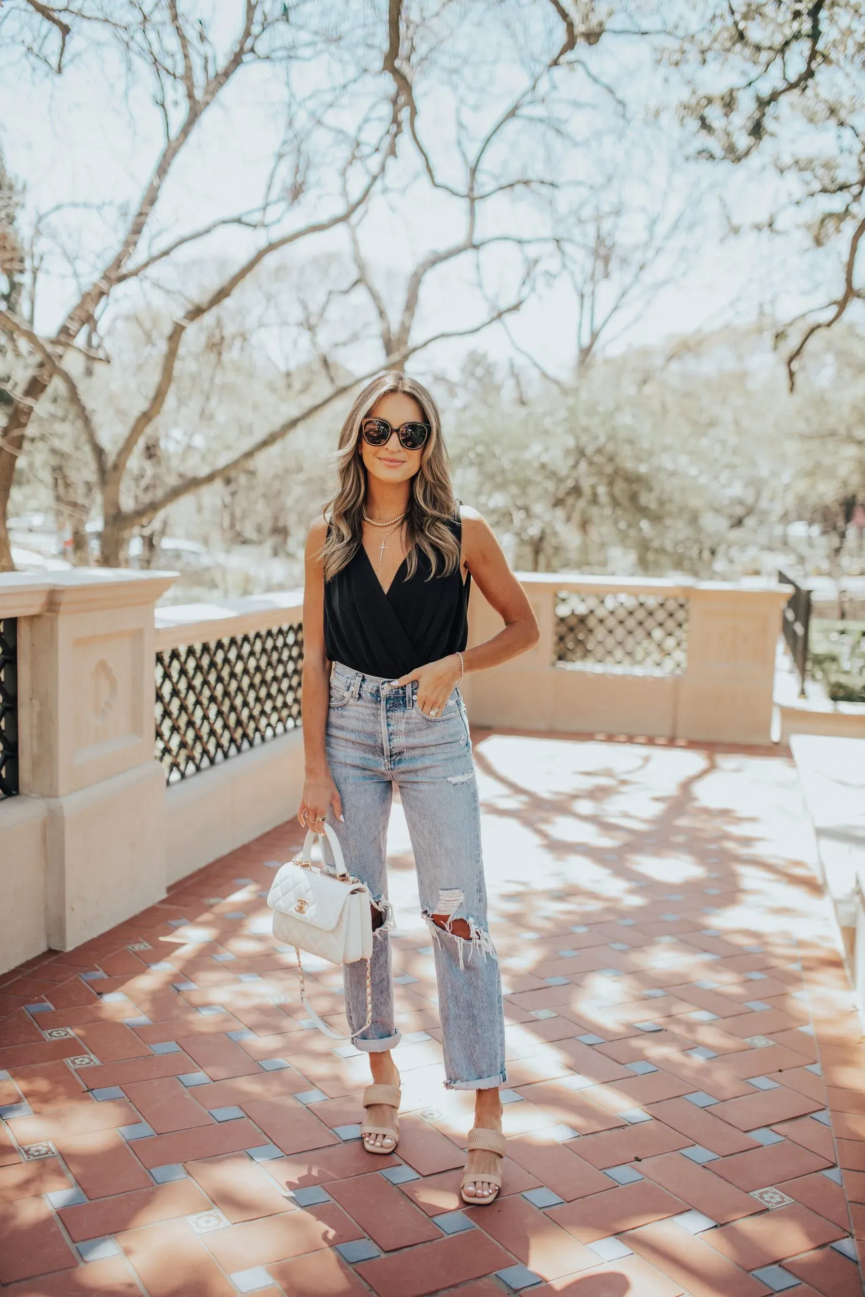 Seasonal Swaps: Keeping Your Trendy Date Night Outfits Fresh YearRound